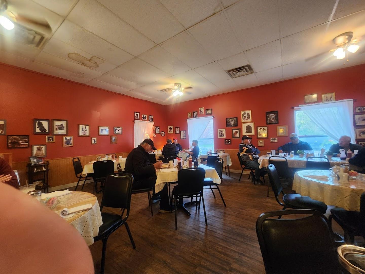 Red Dog Cafe